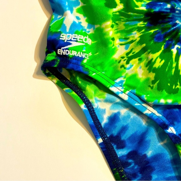 Speedo Endurance+ Flyback 1-Piece Women’s Swimsuit Blue Green Tie Dye 8/34 - Picture 3 of 7